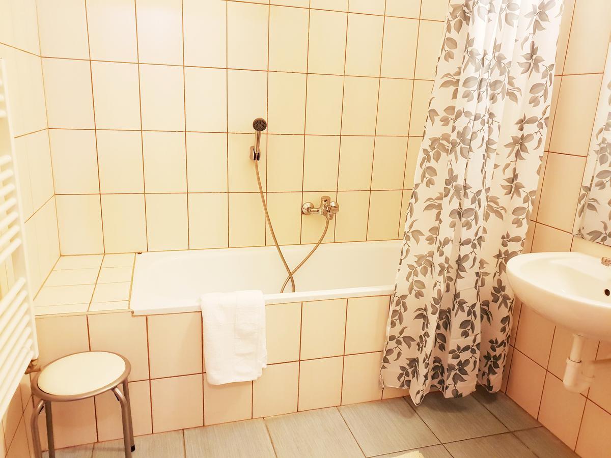 Vagabond Apartman ميسكولك المظهر الخارجي الصورة